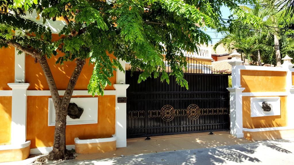 Hideland - The Luxury Tropical Villa 파타야 외부 사진